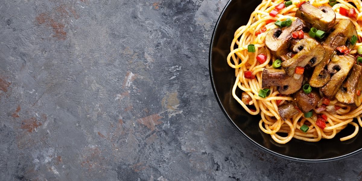 spagetti-me-nistisimi-bolonez